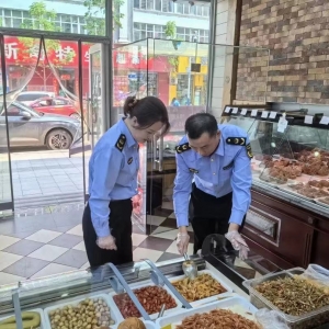 球王会下载落实食物宁静“两个义务” 严守餐饮效劳宁静底线——访黑龙江省市场监视办